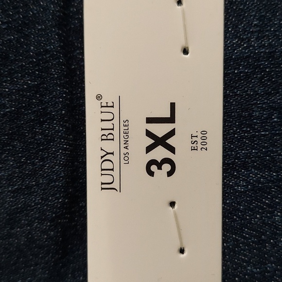 Judy Blue Raw Hem Tummy Control Flare Overalls NWT - Picture 17 of 17